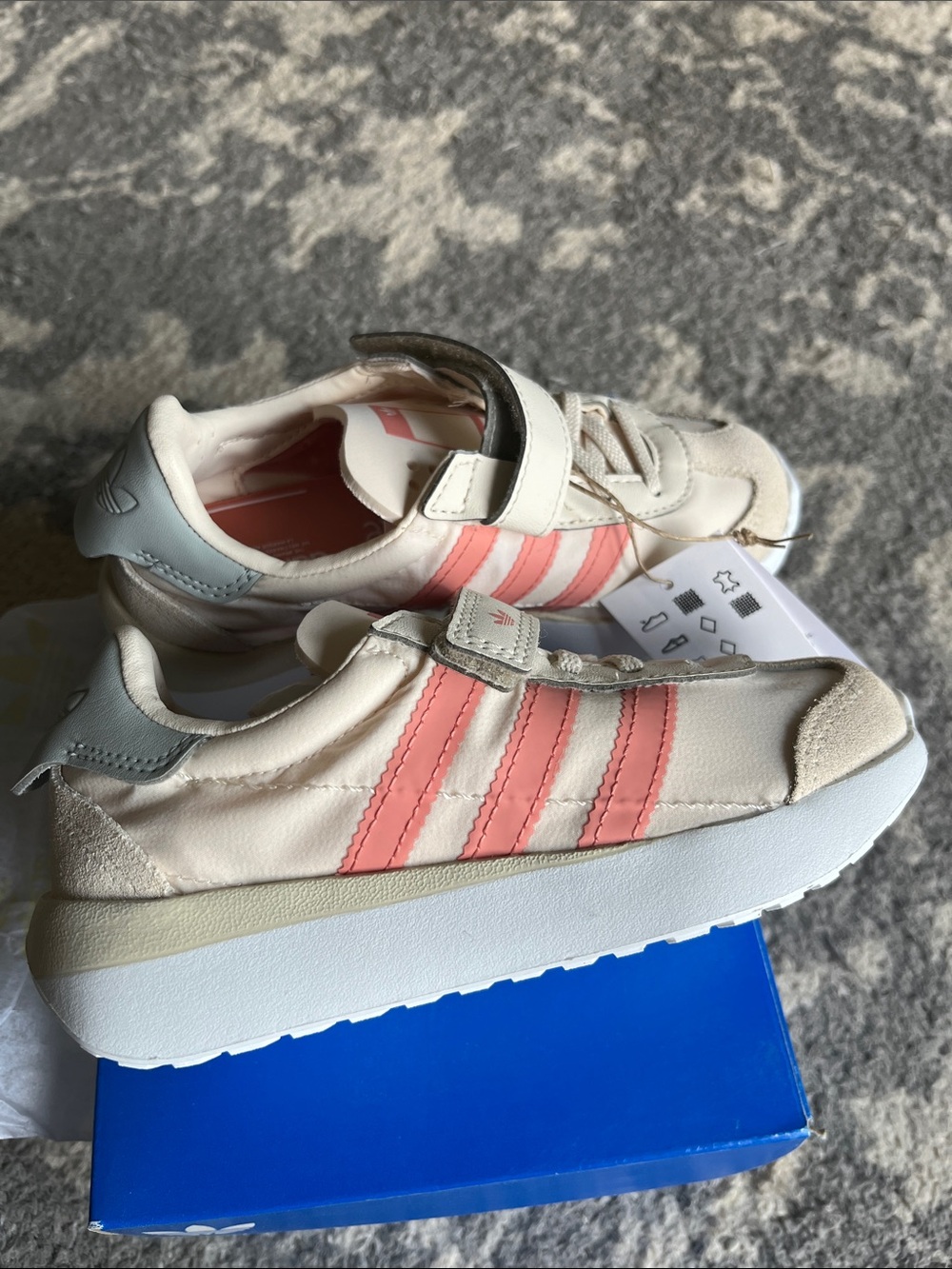 Adidas Country XLG Kids Sneakers